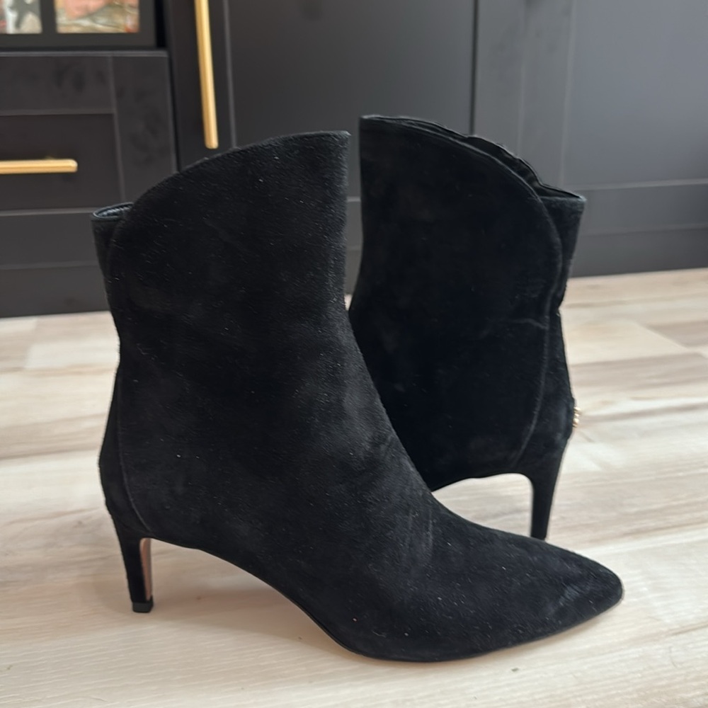 Sam Edelman USHA ANKLE BOOTIE black suede - Picture 6 of 11